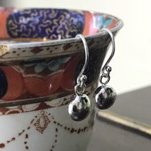 Load image into Gallery viewer, Organic Nugget Drop Earrings